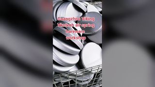 空気バネ式トッププレートはどのように取り付けられますか?